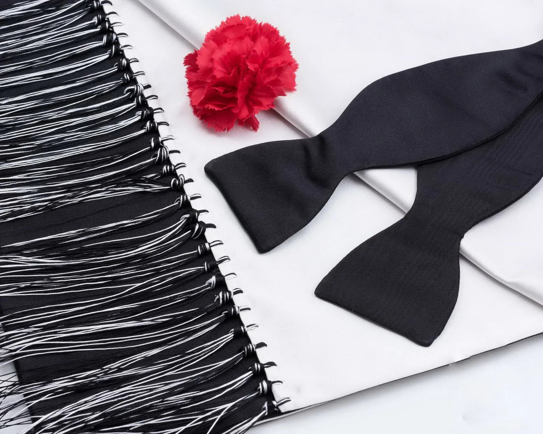 Black Single End Silk Moiré Bow Tie
