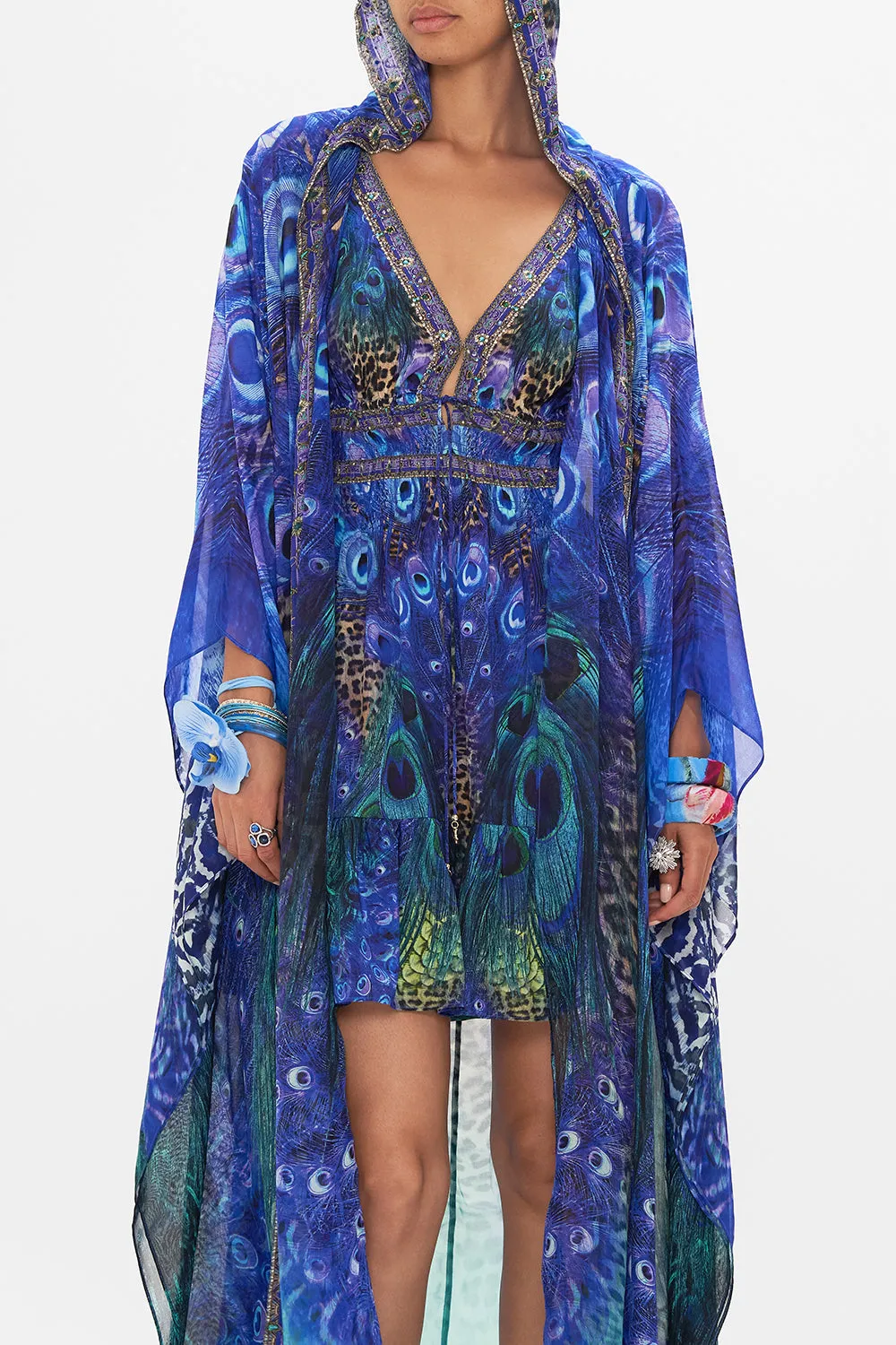 OVERSIZED ROBE PEACOCK ROCK