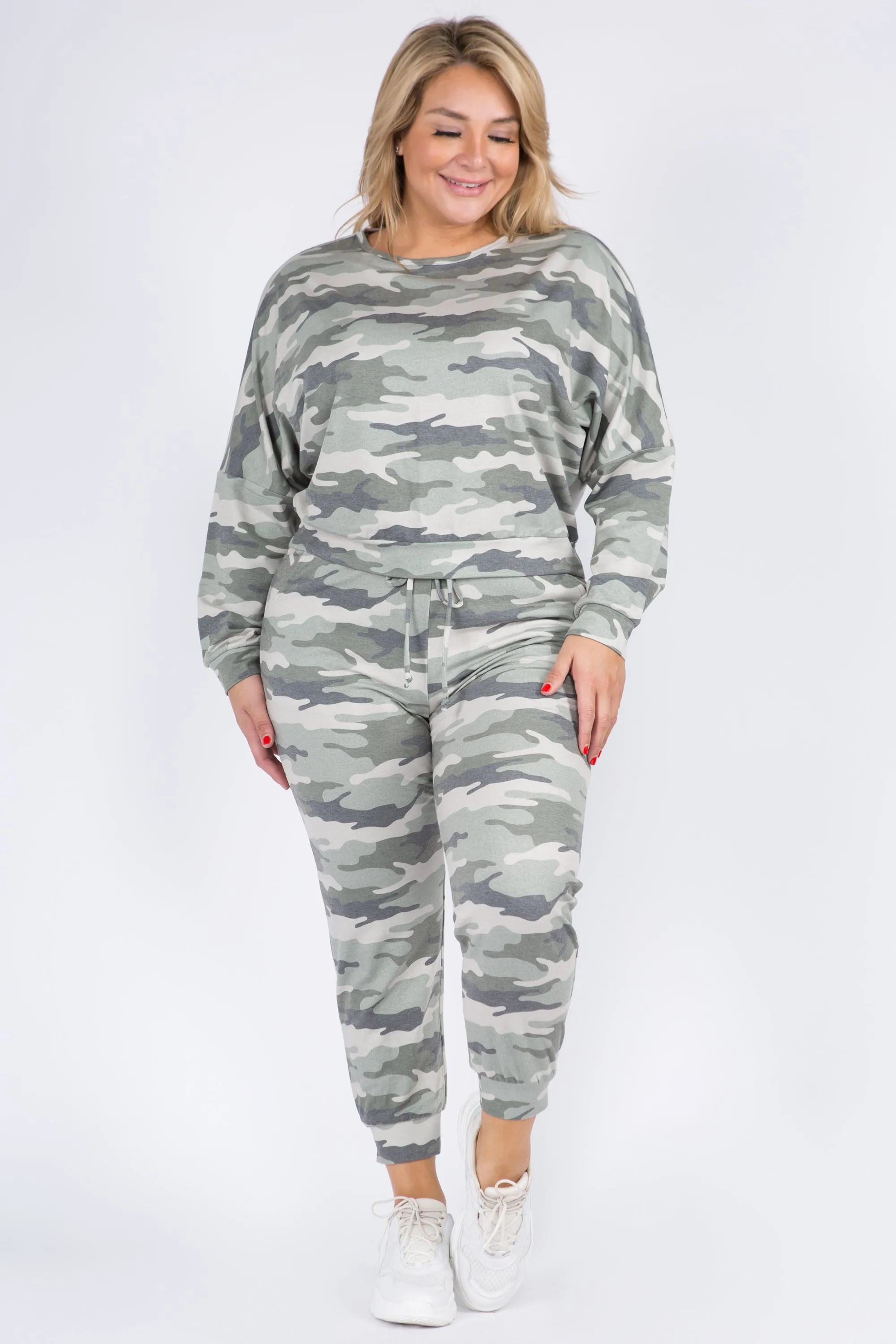 Plus Size Relaxed Green Camo Print Joggers