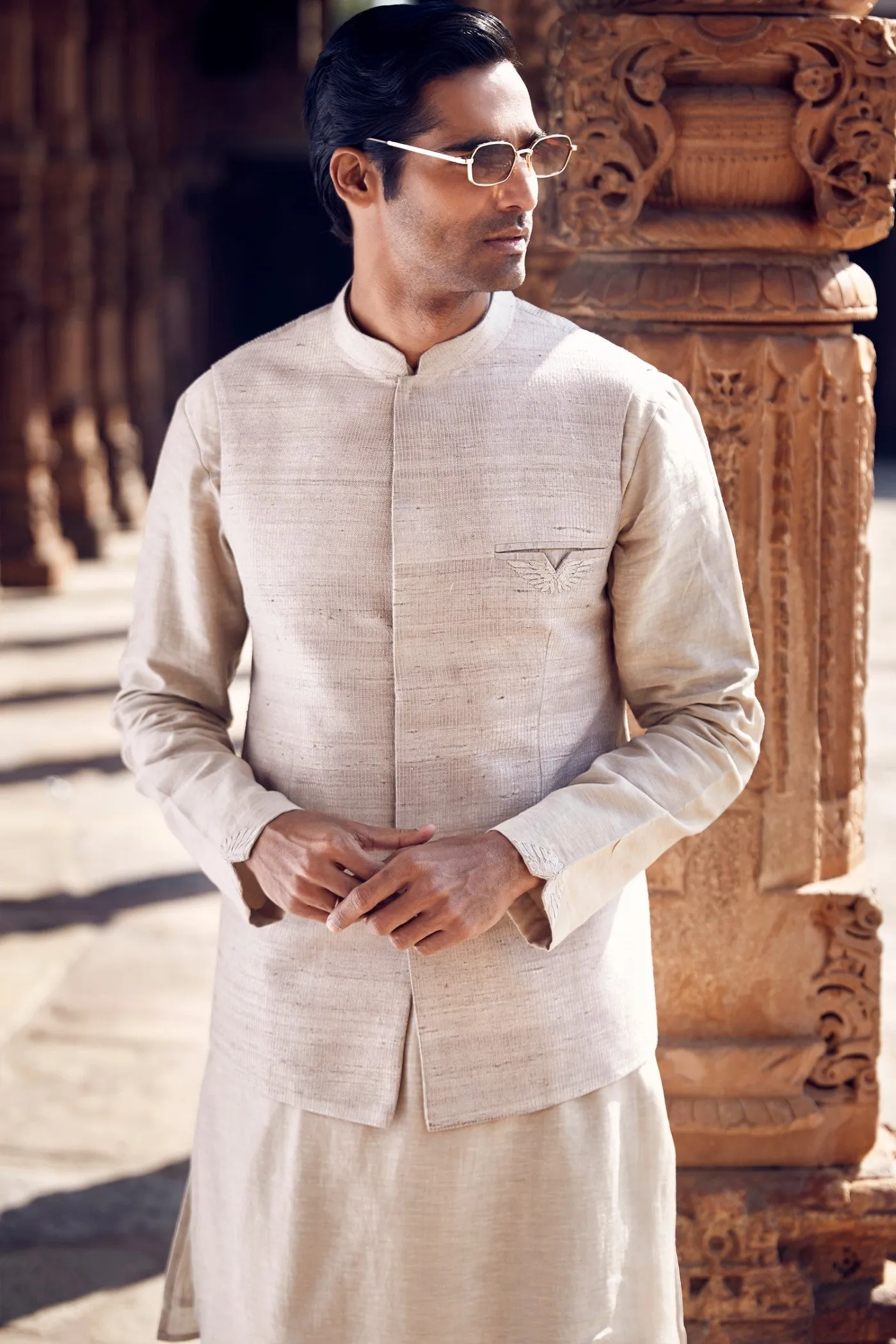 The Handloom Iconic Wing Pocket Dandy Jacket